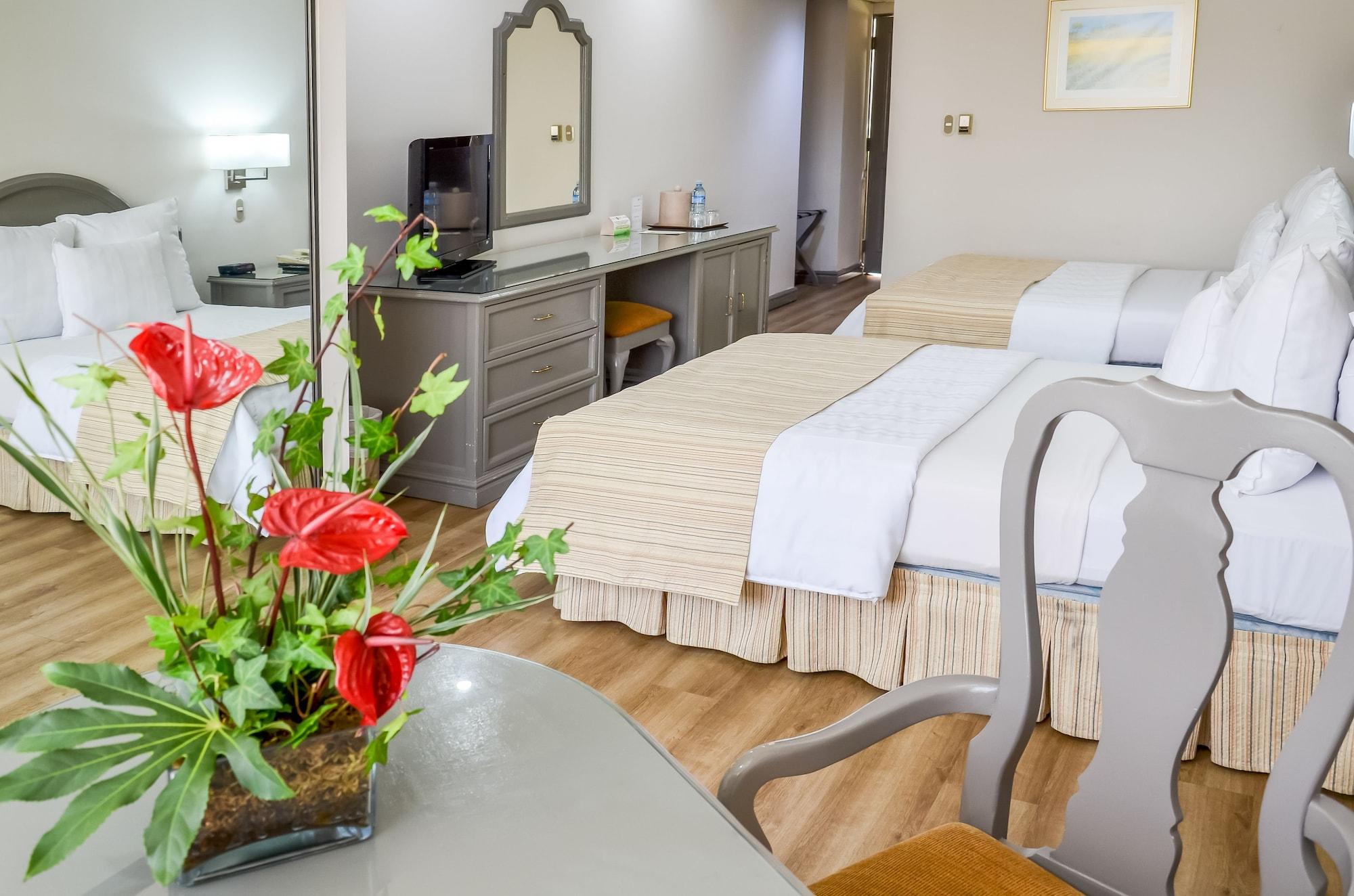 Hotel Santander Plaza Guatemala Dış mekan fotoğraf